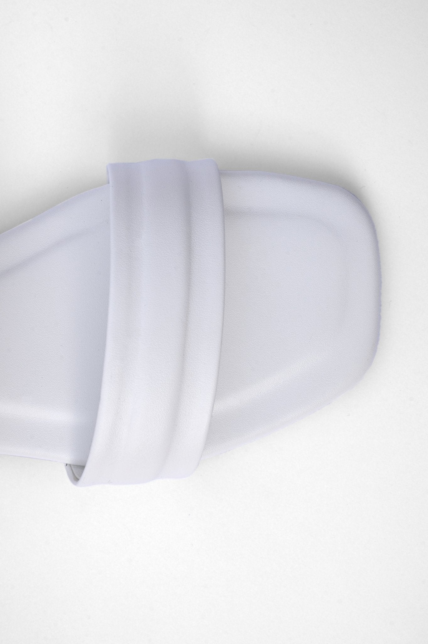 | ANZA Dolce Vita | Flats | Anza | OneHub