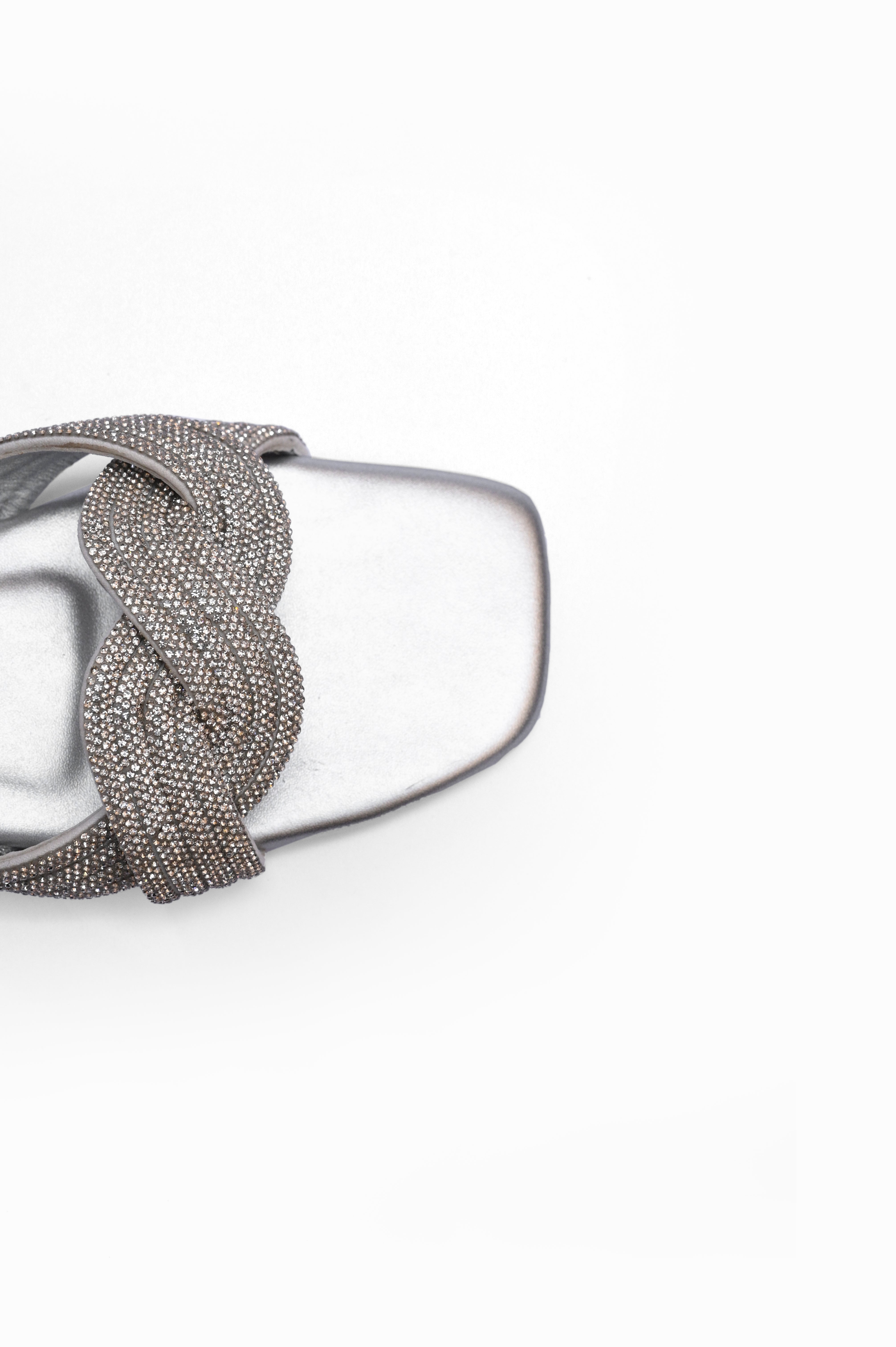 | ANZA Aurora | Flats | Anza | OneHub