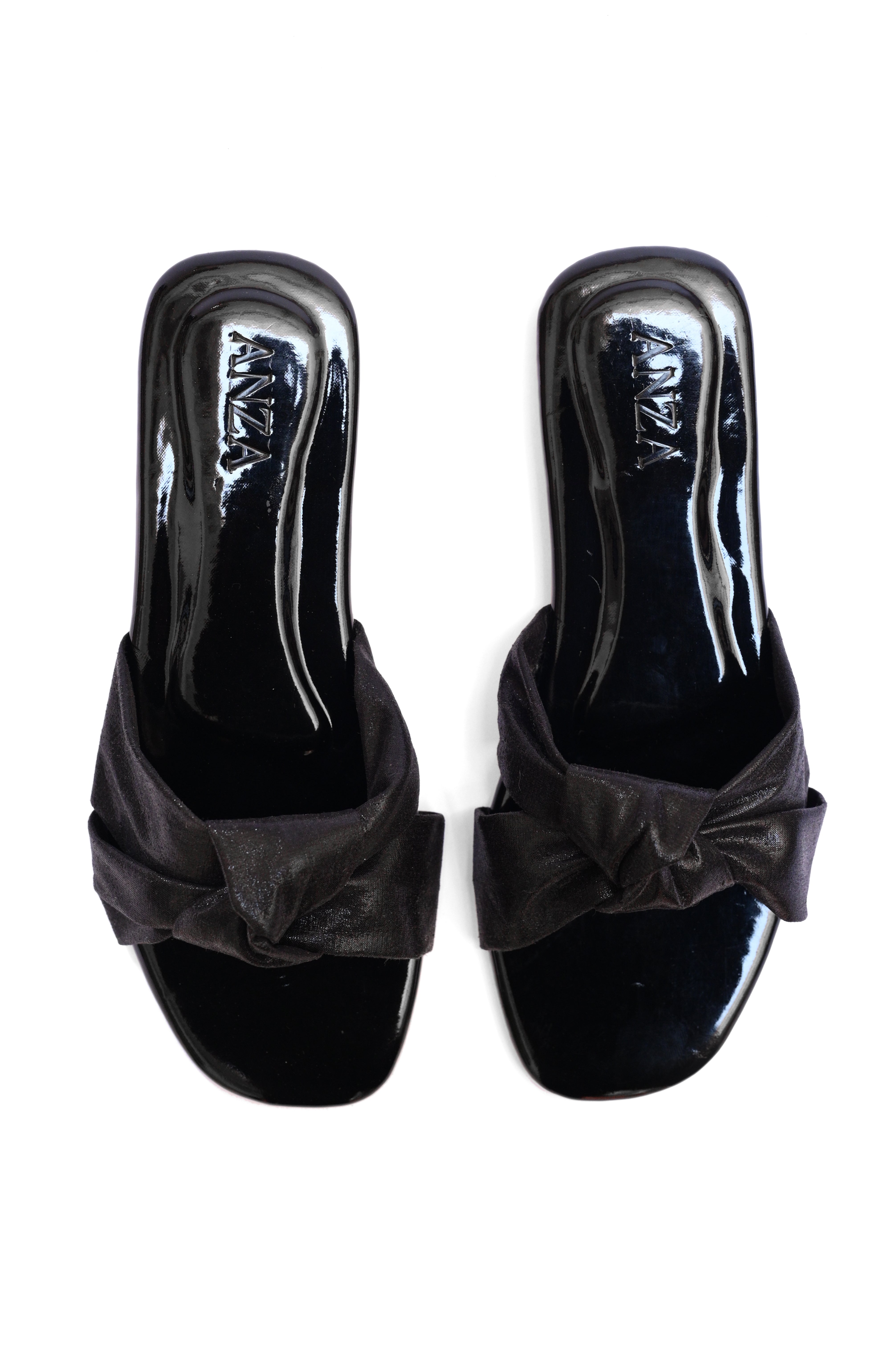 | ANZA Luna Bow | Flats | Anza | OneHub