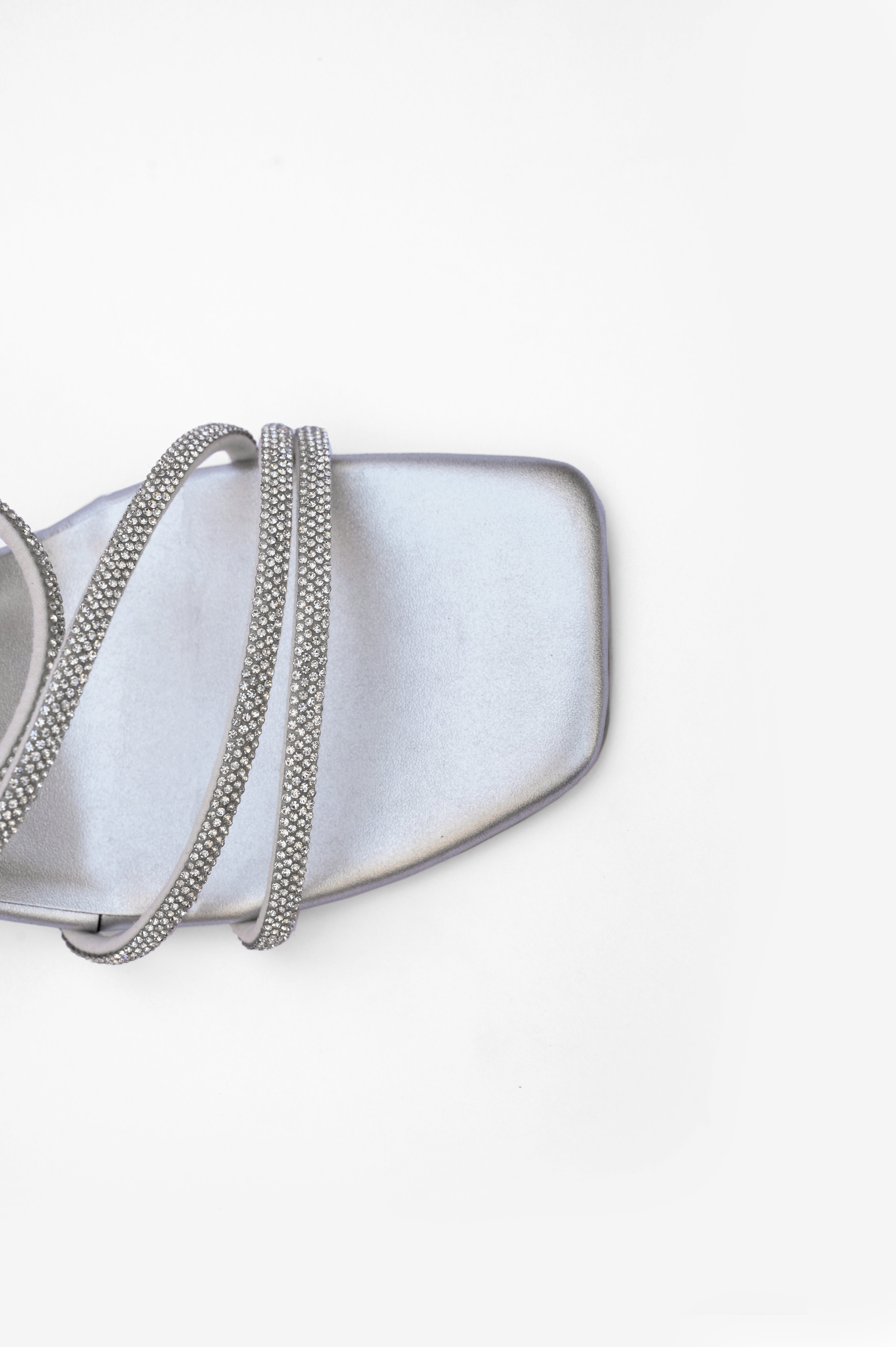 | ANZA Lumière | Flats | Anza | OneHub