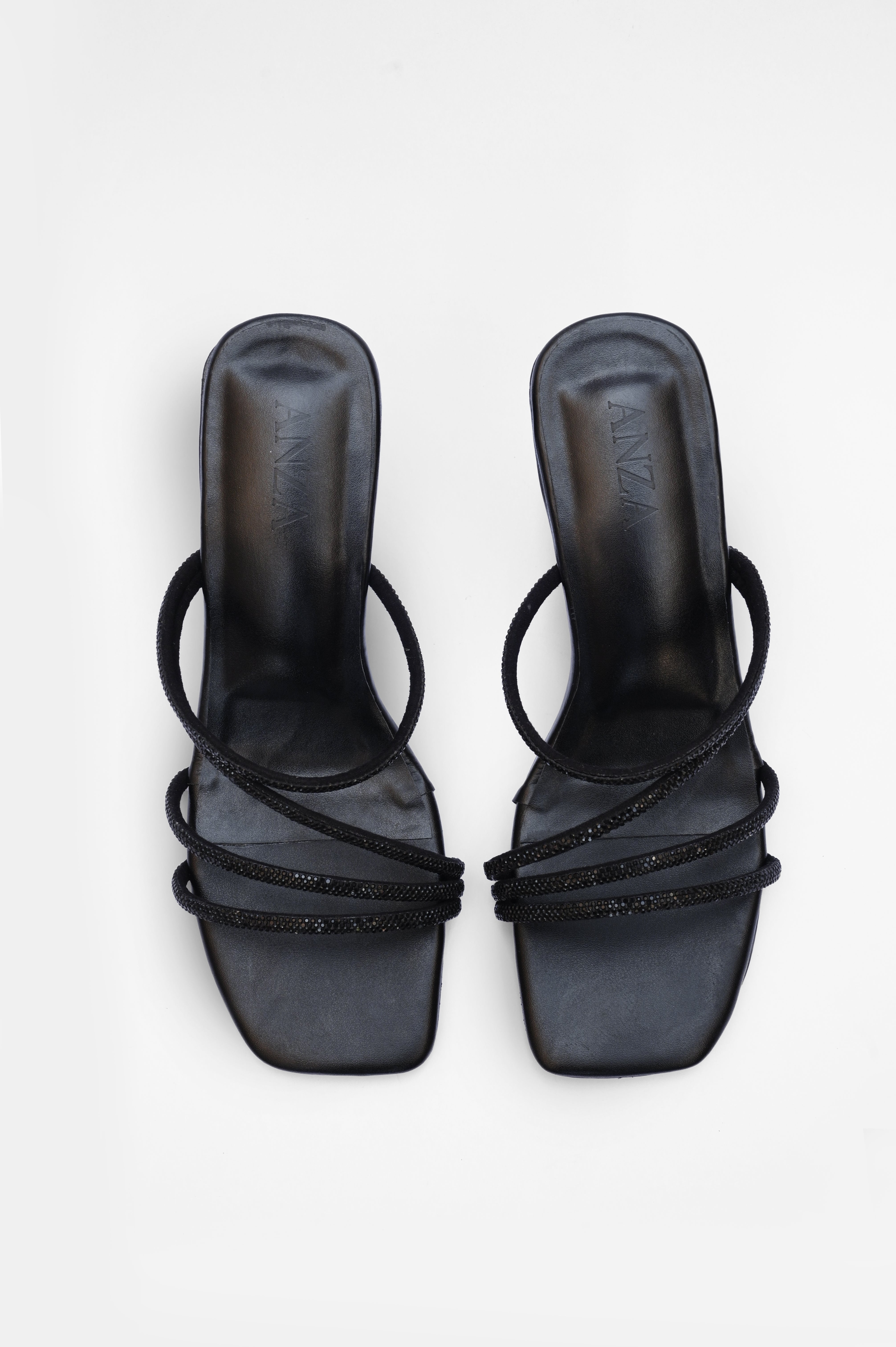 | ANZA Lumière | Flats | Anza | OneHub